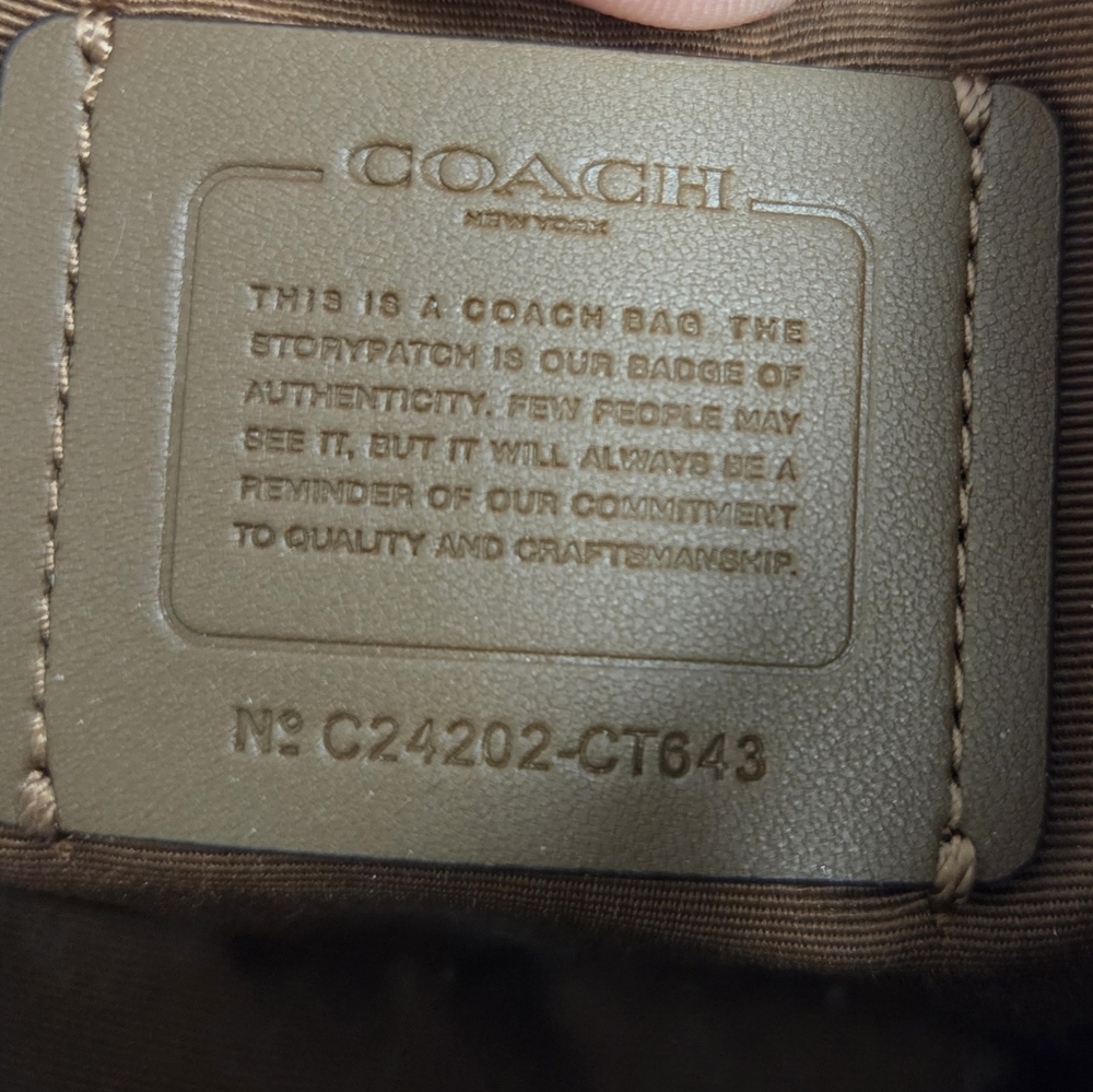 COACH Pace Shoulder Bag In Signature Canvas CT643 Brown/Tan - Picture 12 of 15